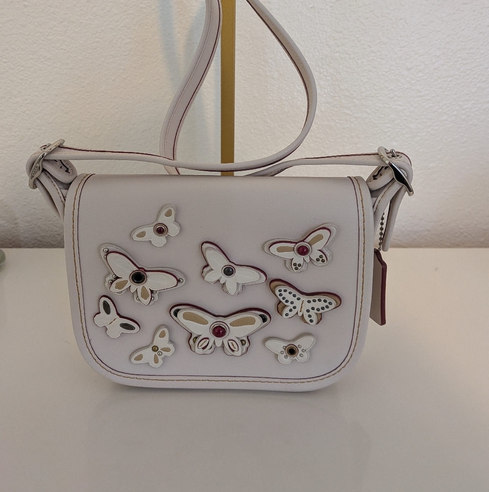 Coach Small Saddle Bag Butterfly Cream EUC - Picture 3 of 8
